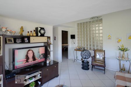 Sala de casa à venda com 6 quartos, 400m² em São Cristóvão, Rio de Janeiro