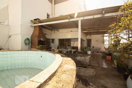 Apartamento à venda com 317m², 4 quartos e 3 vagas Apartamento à venda com 317m², 4 quartos e 3 vagasPiscina - Cobertura