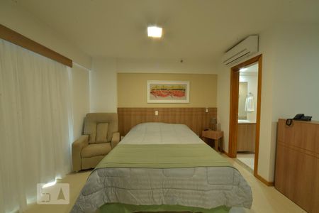 Quarto de apartamento para alugar com 1 quarto, 33m² em Asa Norte, Brasília