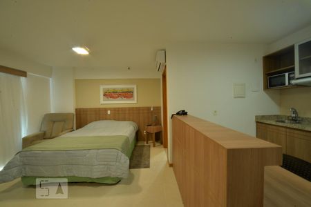 Sala de apartamento para alugar com 1 quarto, 33m² em Asa Norte, Brasília