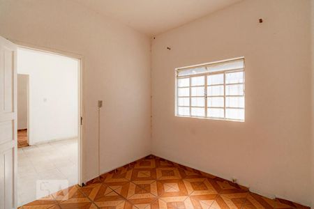 Quarto de casa para alugar com 2 quartos, 60m² em Cachoeirinha, Belo Horizonte