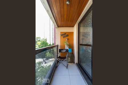 Varanda da sala de apartamento à venda com 2 quartos, 120m² em Vila Andrade, São Paulo