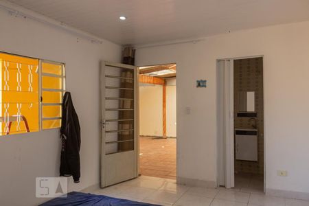Suíte de casa para alugar com 4 quartos, 145m² em Jardim Santa Terezinha, Taboão da Serra