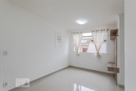 Sala de apartamento para alugar com 2 quartos, 44m² em Jardim Nathalie, Mogi das Cruzes