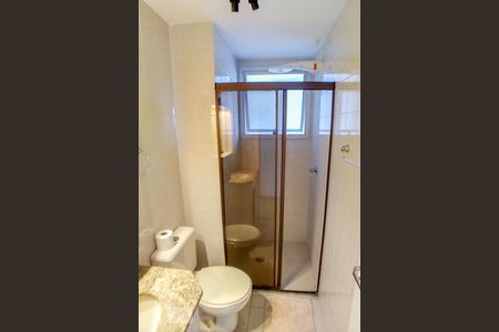 Apartamento à venda com 69m², 3 quartos e 2 vagas Apartamento à venda com 69m², 3 quartos e 2 vagasBanheiro Social