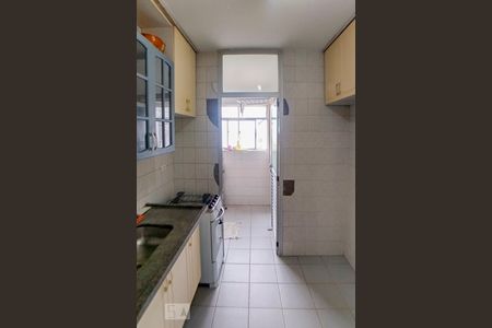 Apartamento à venda com 69m², 3 quartos e 2 vagas Apartamento à venda com 69m², 3 quartos e 2 vagasCozinha