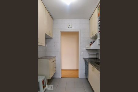 Apartamento à venda com 69m², 3 quartos e 2 vagas Apartamento à venda com 69m², 3 quartos e 2 vagasCozinha
