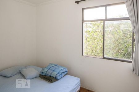 Quarto 1 de apartamento para alugar com 2 quartos, 56m² em Horto Florestal, Belo Horizonte