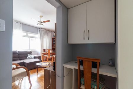 Escritório de apartamento para alugar com 2 quartos, 72m² em Rio Branco, Porto Alegre