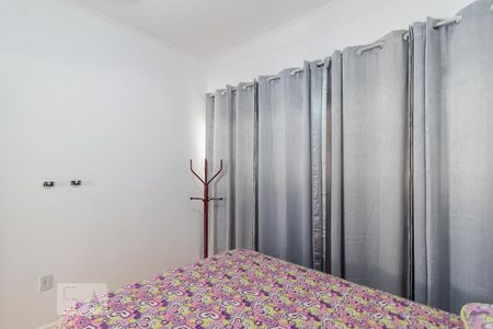 Quarto 1 de apartamento para alugar com 2 quartos, 72m² em Rio Branco, Porto Alegre