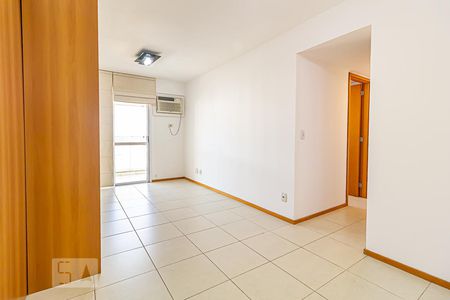 Sala de apartamento à venda com 3 quartos, 72m² em Jacarepaguá, Rio de Janeiro