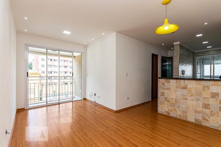 Sala  de apartamento para alugar com 2 quartos, 56m² em Itaquera, São Paulo