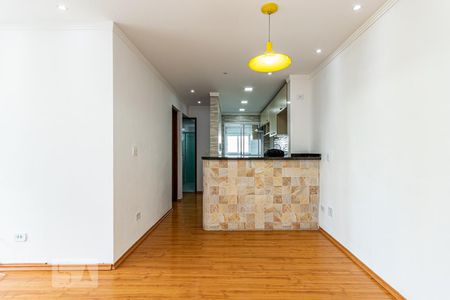 Sala  de apartamento para alugar com 2 quartos, 56m² em Itaquera, São Paulo