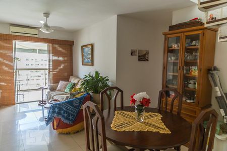 Sala 1 de apartamento à venda com 4 quartos, 194m² em Jacarepaguá, Rio de Janeiro