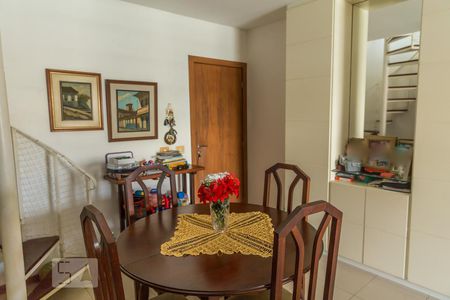 Sala 1 de apartamento para alugar com 4 quartos, 194m² em Jacarepaguá, Rio de Janeiro