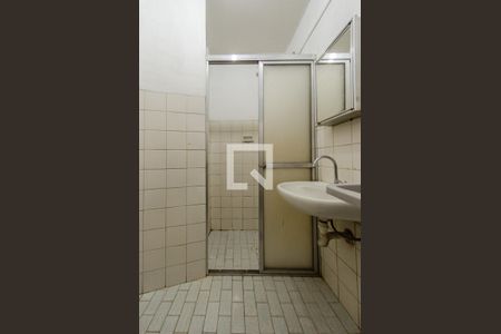 Banheiro de apartamento para alugar com 1 quarto, 36m² em Vila Lidia, Campinas