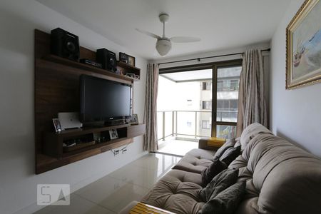 Sala de apartamento para alugar com 3 quartos, 78m² em Freguesia de Jacarepaguá, Rio de Janeiro