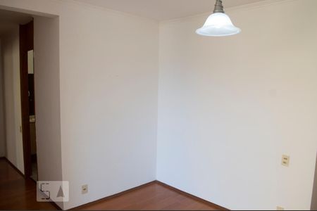 Sala de apartamento para alugar com 2 quartos, 115m² em Vila Morse, São Paulo
