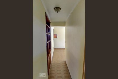 Corredor de apartamento para alugar com 3 quartos, 98m² em Centro, São Bernardo do Campo