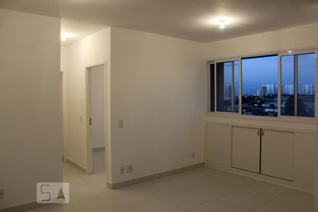 Sala de apartamento para alugar com 2 quartos, 52m² em Samambaia Sul (samambaia), Brasília