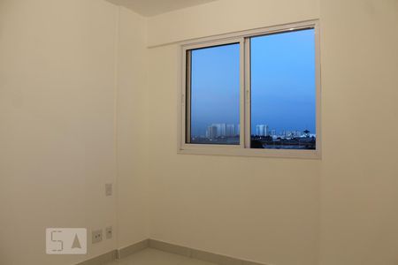 Quarto 1 de apartamento para alugar com 2 quartos, 52m² em Samambaia Sul (samambaia), Brasília