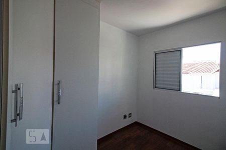 Quarto 1 de casa de condomínio para alugar com 3 quartos, 110m² em Granja Viana , Cotia