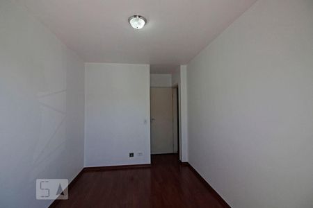Suíte de casa de condomínio para alugar com 3 quartos, 110m² em Granja Viana , Cotia