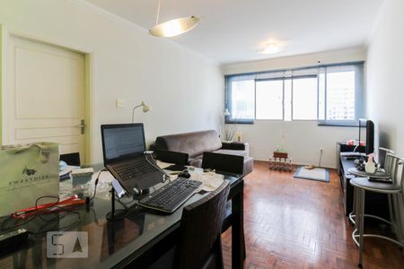 Apartamento para alugar com 80m², 3 quartos e 1 vagaSala