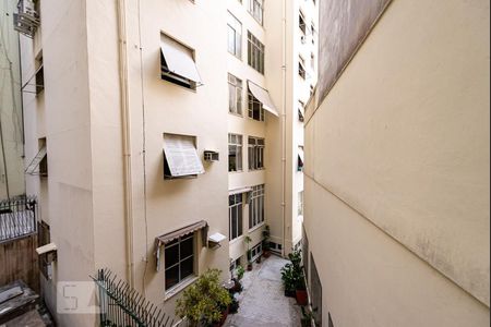 Vista da Sala de kitnet/studio à venda com 1 quarto, 52m² em Copacabana, Rio de Janeiro