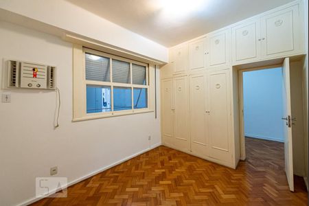 Quarto de kitnet/studio à venda com 1 quarto, 52m² em Copacabana, Rio de Janeiro