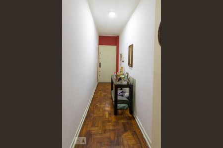 Corredor de apartamento para alugar com 3 quartos, 106m² em Vila Nova Conceição, São Paulo