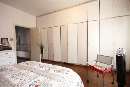 Quarto 1 de casa à venda com 3 quartos, 300m² em Vila Mariana, São Paulo