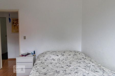 Quarto de apartamento à venda com 2 quartos, 52m² em Jardim Roberto, Osasco