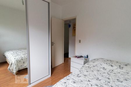 Quarto de apartamento à venda com 2 quartos, 52m² em Jardim Roberto, Osasco