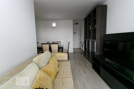 Sala de apartamento para alugar com 3 quartos, 75m² em Jardim Colombo, São Paulo