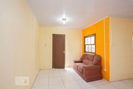 Sala / Quarto / Cozinha de casa para alugar com 1 quarto, 30m² em Passo das Pedras, Porto Alegre