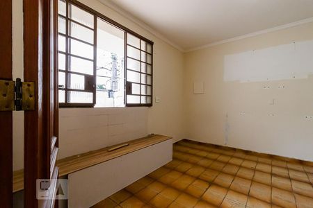 Sala de casa para alugar com 5 quartos, 210m² em Vila das Mercês, São Paulo