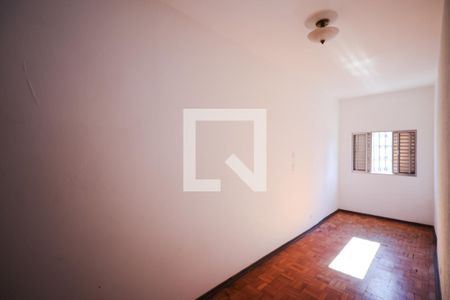Casa 1: Quarto 1 de casa para alugar com 5 quartos, 210m² em Vila das Mercês, São Paulo