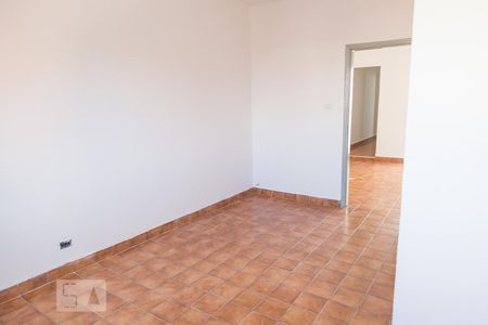 Quarto 1 de casa para alugar com 2 quartos, 80m² em Vila Santa Virginia, São Paulo