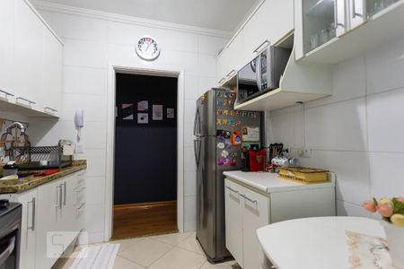 Apartamento à venda com 59m², 2 quartos e 2 vagas Apartamento à venda com 59m², 2 quartos e 2 vagasCozinha
