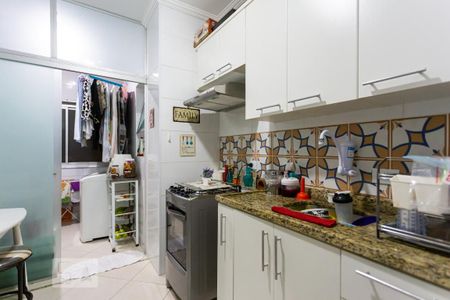 Apartamento à venda com 59m², 2 quartos e 2 vagas Apartamento à venda com 59m², 2 quartos e 2 vagasCozinha