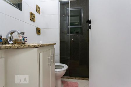 Apartamento à venda com 59m², 2 quartos e 2 vagas Apartamento à venda com 59m², 2 quartos e 2 vagasBanheiro