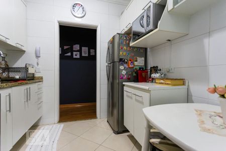 Apartamento à venda com 59m², 2 quartos e 2 vagas Apartamento à venda com 59m², 2 quartos e 2 vagasCozinha