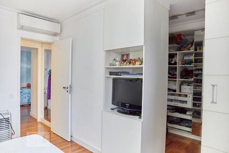 Suite 1 de apartamento para alugar com 4 quartos, 175m² em Vila Romana, São Paulo