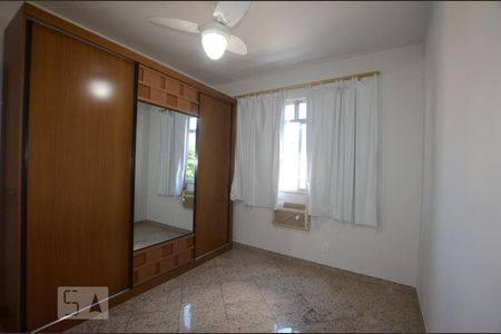 Quarto de apartamento à venda com 2 quartos, 75m² em Penha Circular, Rio de Janeiro