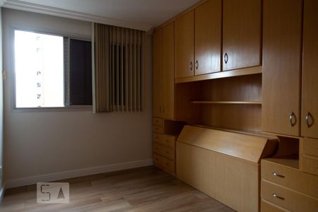 Quarto 2 de apartamento para alugar com 2 quartos, 72m² em Moema, São Paulo