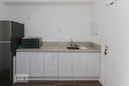 Cozinha de kitnet/studio à venda com 1 quarto, 26m² em Vila Prudente, São Paulo