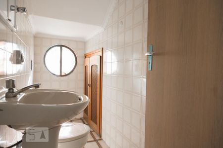 Lavabo de casa à venda com 3 quartos, 250m² em Jardim Bom Clima, Guarulhos