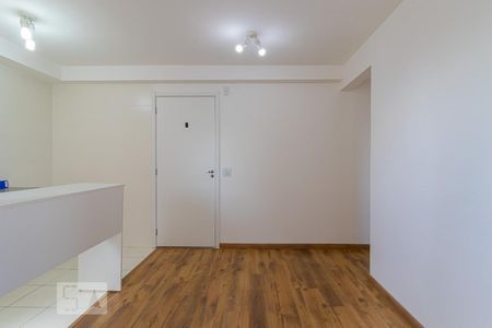 Sala de apartamento para alugar com 2 quartos, 40m² em Cambuci, São Paulo