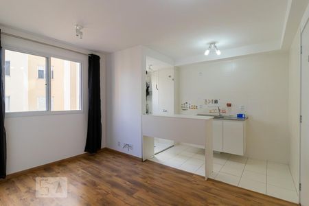 Sala de apartamento para alugar com 2 quartos, 40m² em Cambuci, São Paulo